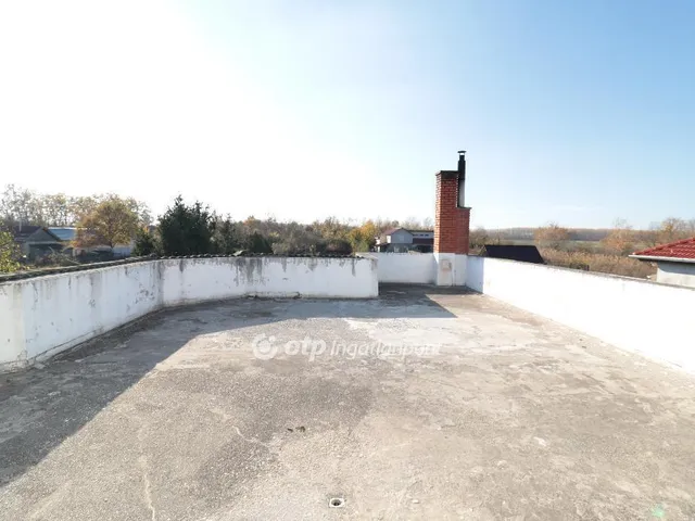 Eladó ház Ráckeve 213 nm