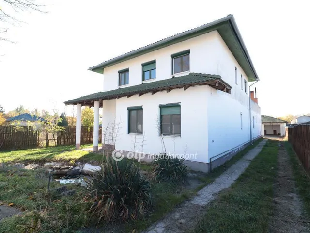 Eladó ház Ráckeve 213 nm