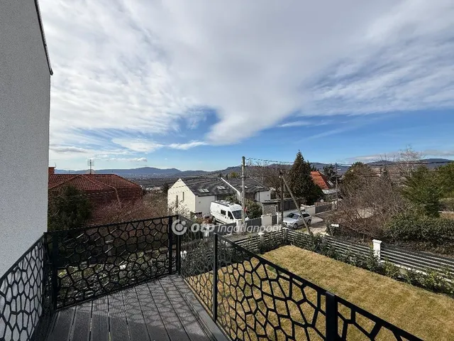 Eladó ház Szentendre 150 nm