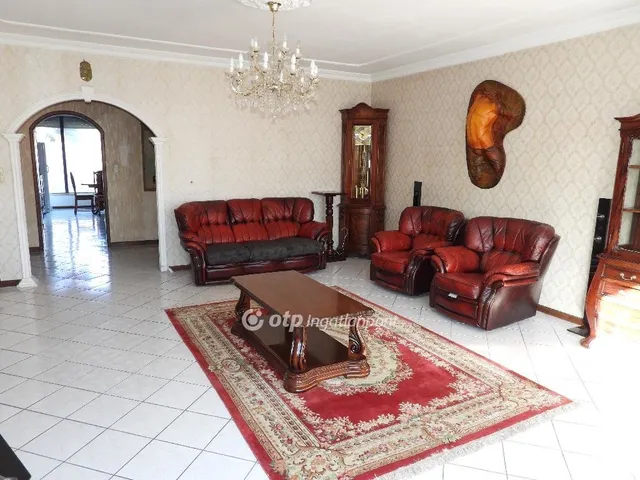 Eladó ház Budapest XXII. kerület, Nagytétény 195 nm