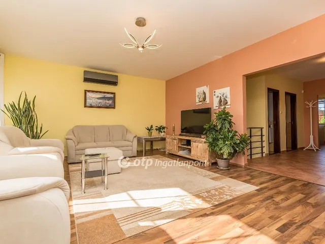 Eladó ház Piliscsaba 194 nm