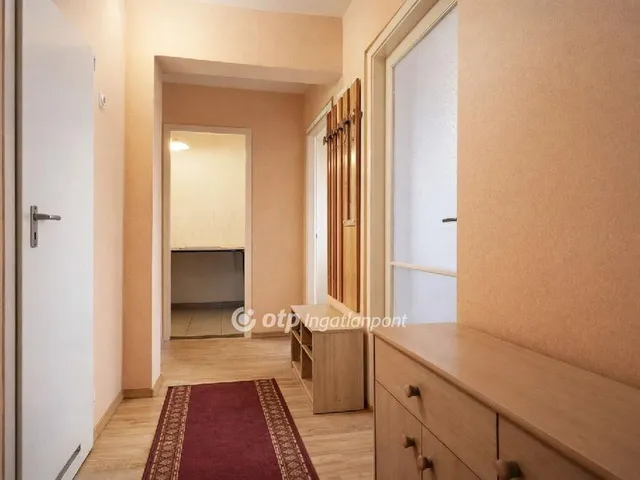 Eladó lakás Budapest III. kerület 49 nm