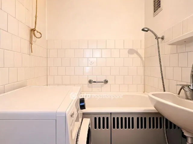 Eladó lakás Budapest III. kerület 49 nm