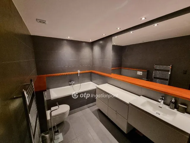 Eladó lakás Budapest III. kerület, Mátyáshegy 155 nm