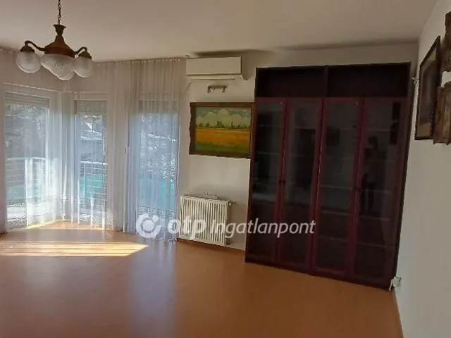 Eladó lakás Budapest III. kerület, Csillaghegy 77 nm