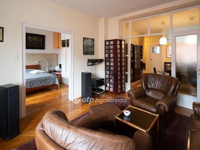 Eladó lakás Budapest II. kerület 84 nm