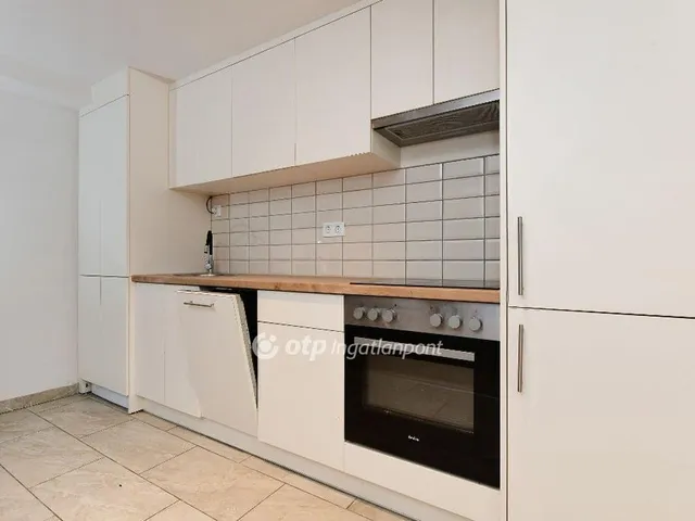 Eladó lakás Budapest VIII. kerület 28 nm