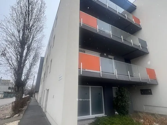 Eladó lakás Budapest XXI. kerület 97 nm