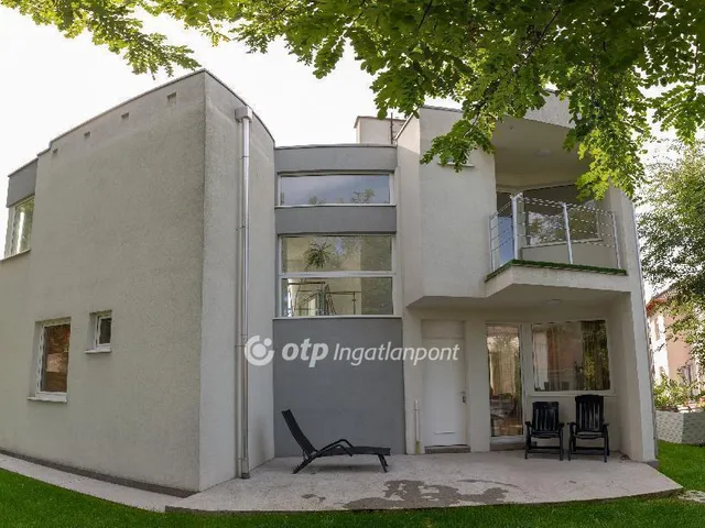Eladó ház Budapest XXI. kerület 206 nm