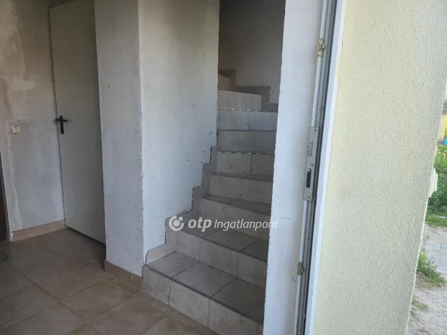 Eladó ház Pomáz 245 nm