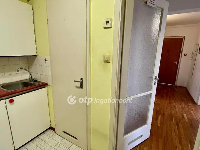 Eladó lakás Budapest III. kerület 52 nm