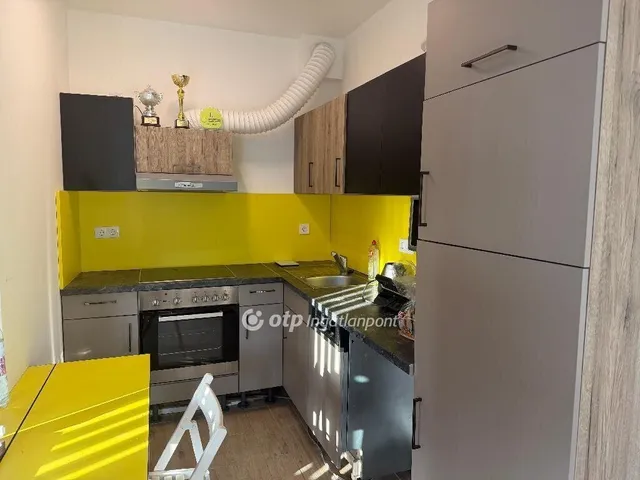 Eladó lakás Budapest III. kerület 31 nm