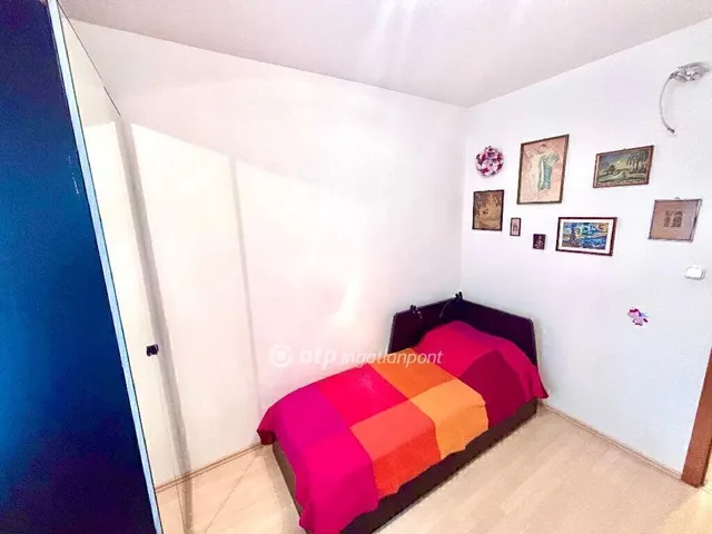 Eladó nyaraló Budapest III. kerület 48 nm