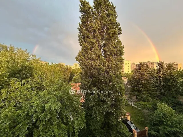 Eladó lakás Budapest III. kerület 79 nm