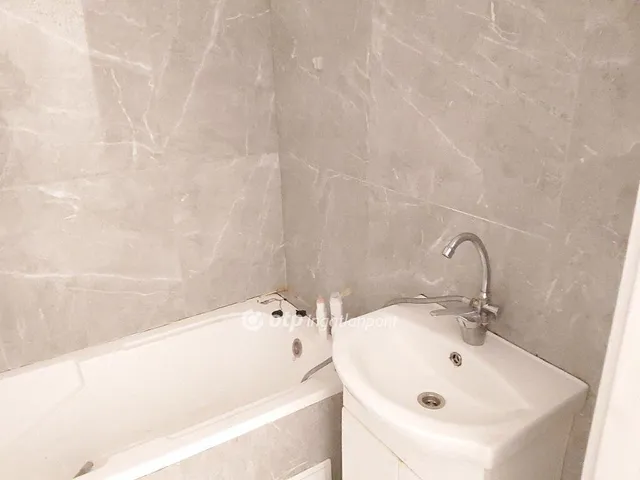 Eladó lakás Budapest XV. kerület 57 nm