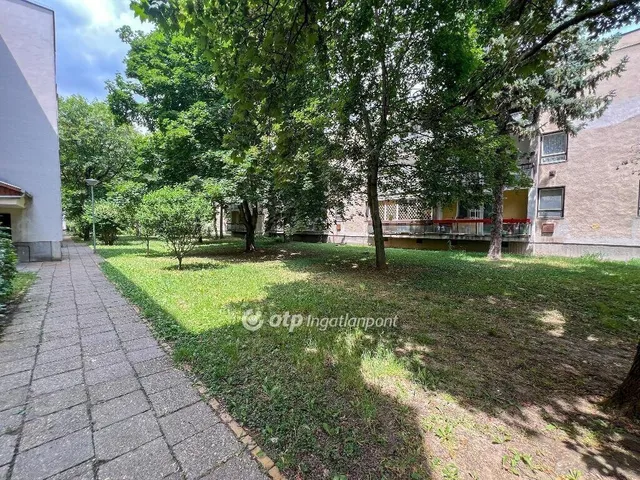 Eladó lakás Budapest III. kerület 70 nm