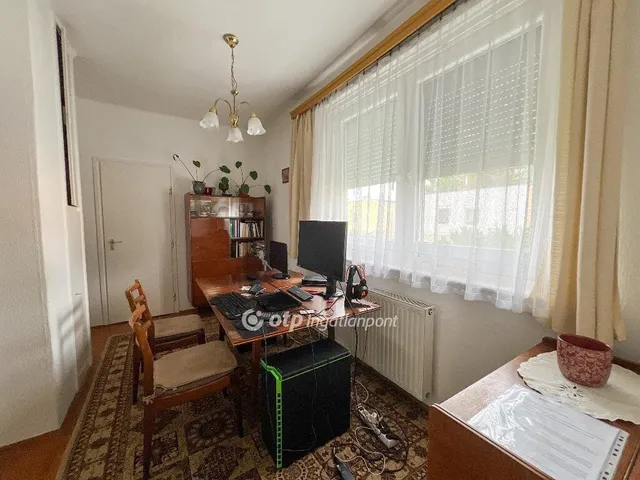 Eladó lakás Budapest IV. kerület 82 nm