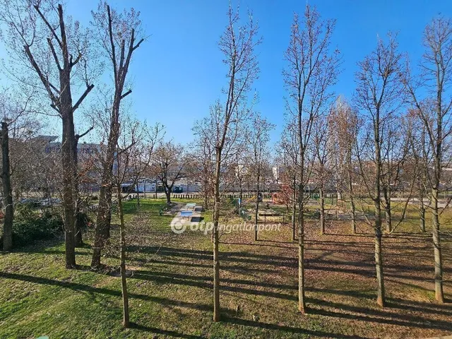 Eladó lakás Budapest XV. kerület 55 nm