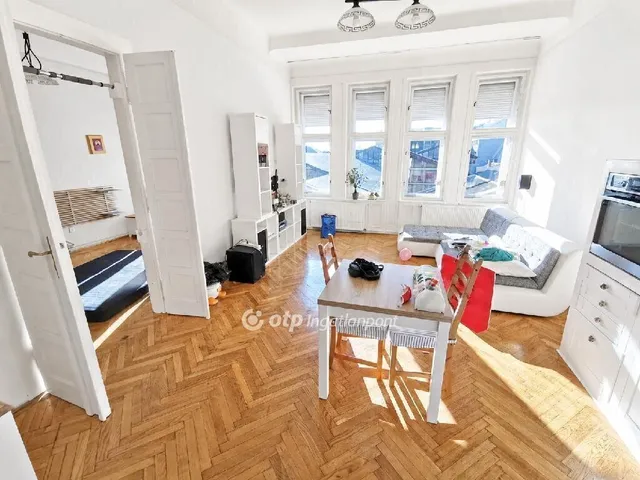 Eladó lakás Budapest VII. kerület 76 nm
