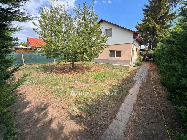 Eladó ház Cegléd 138 nm