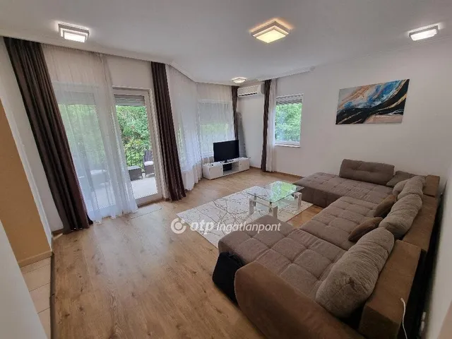 Eladó lakás Budapest II. kerület 125 nm