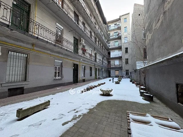 Eladó lakás Budapest IX. kerület 81 nm