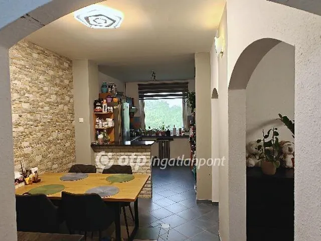 Eladó lakás Budapest IV. kerület, Káposztásmegyer 63 nm