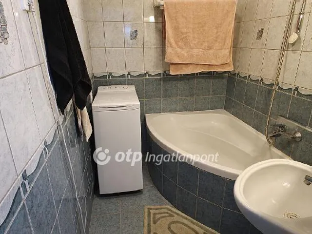 Eladó lakás Budapest IV. kerület, Káposztásmegyer 63 nm