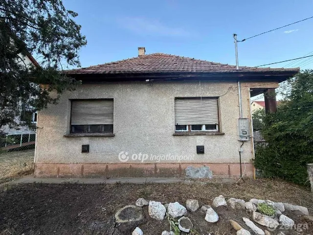Eladó ház Gyál 56 nm