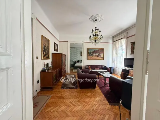 Eladó lakás Budapest VIII. kerület 99 nm