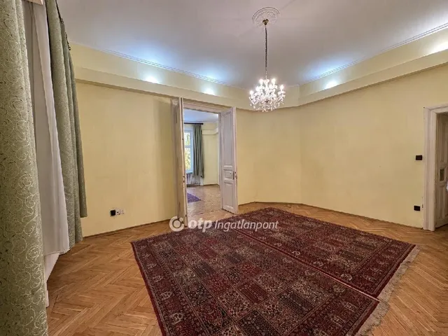 Eladó lakás Budapest VIII. kerület 117 nm