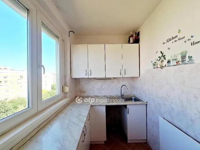 Eladó lakás Budapest III. kerület 48 nm