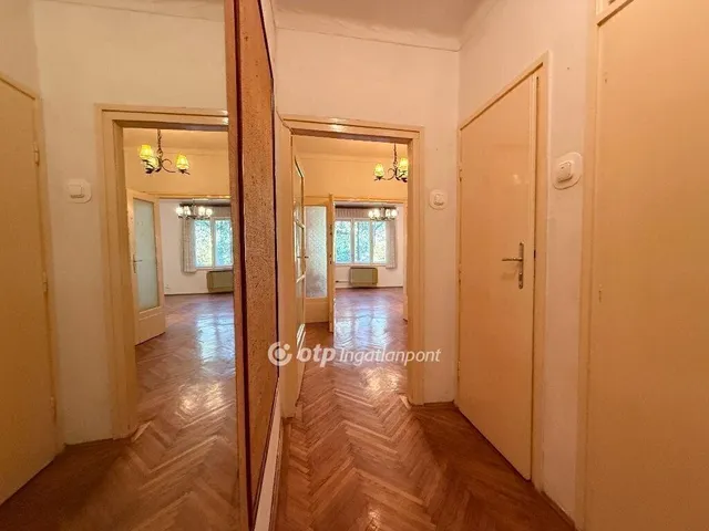 Eladó lakás Budapest II. kerület 62 nm