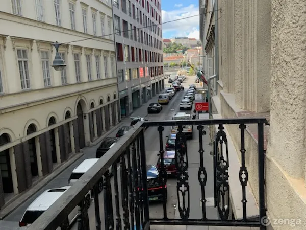 Eladó lakás Budapest V. kerület, Bank negyed 66 nm