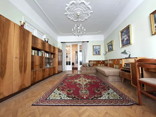 Eladó lakás Budapest II. kerület, Országút 92 nm