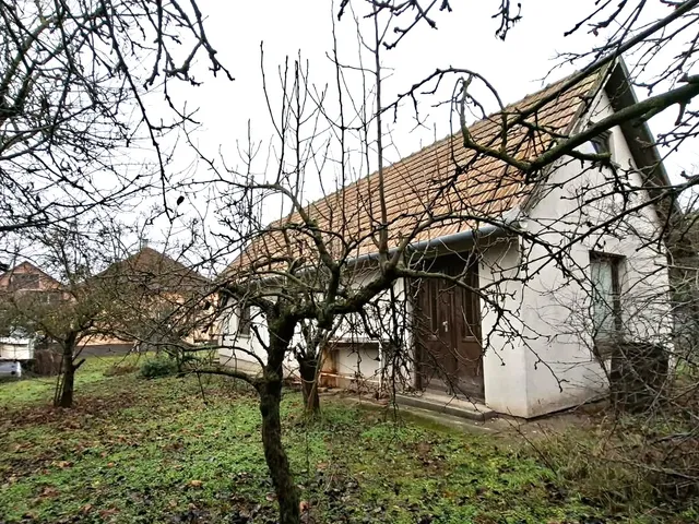 Eladó ház Csömör 81 nm