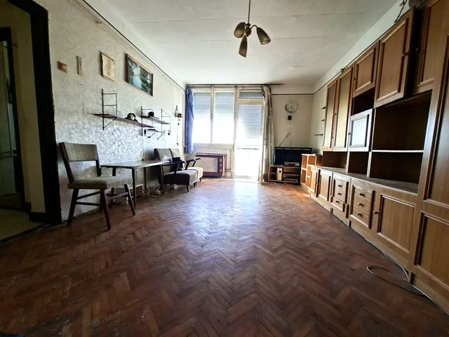 Eladó lakás Szolnok, Tallinn 42 nm