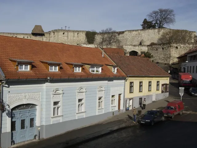 Eladó kereskedelmi és ipari ingatlan Eger, Belváros 395 nm