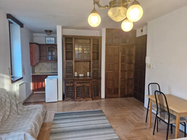 Kiadó lakás Budapest II. kerület, Szemlőhegy 30 nm