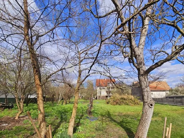 Eladó telek Budapest XVI. kerület, Rákosszentmihály 2170 nm