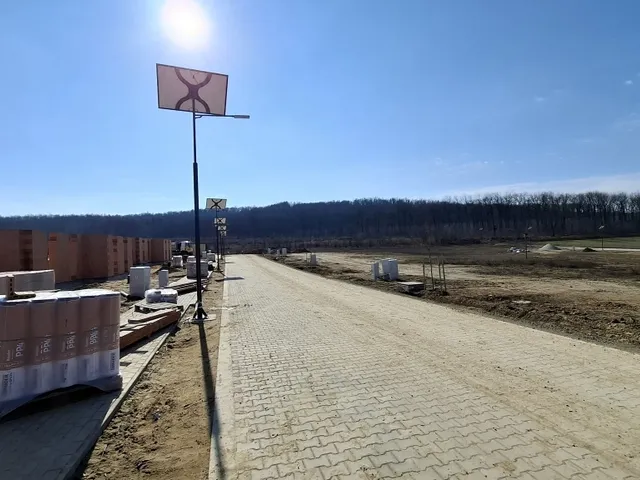 Eladó telek Isaszeg 842 nm