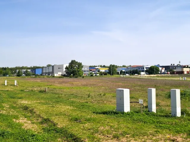Eladó kereskedelmi és ipari ingatlan Gödöllő 1109 nm