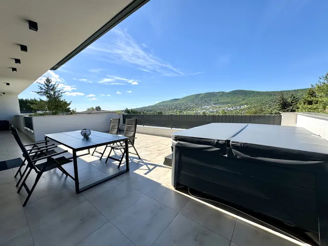 Eladó lakás Budapest III. kerület, Ürömhegy 149 nm