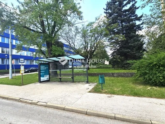 Eladó kereskedelmi és ipari ingatlan Tatabánya 3200 nm