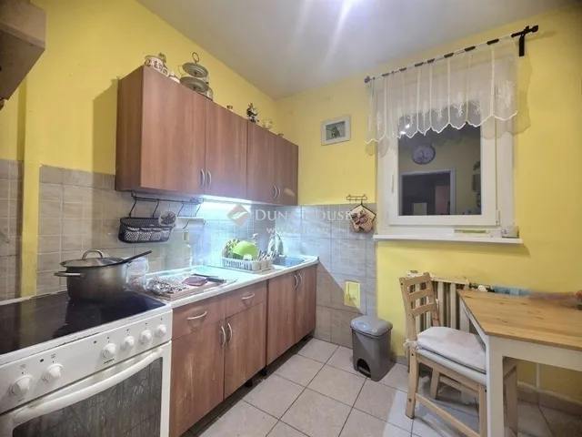 Eladó lakás Budapest III. kerület, Békásmegyer 52 nm