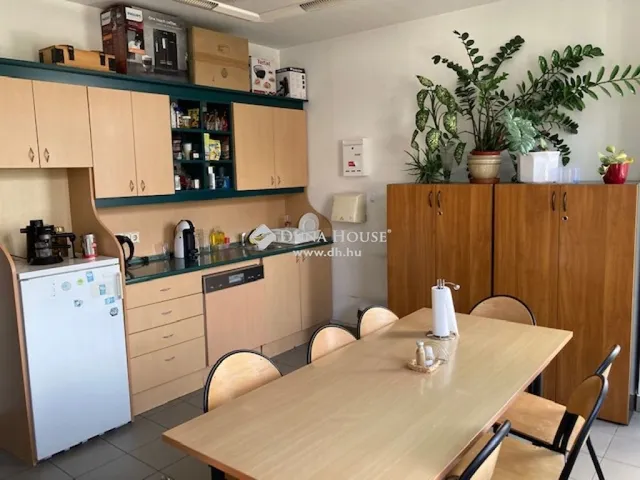 Kiadó kereskedelmi és ipari ingatlan Budapest XI. kerület 89 nm