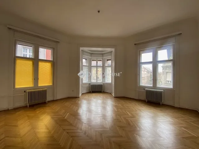 Kiadó lakás Budapest VI. kerület 70 nm