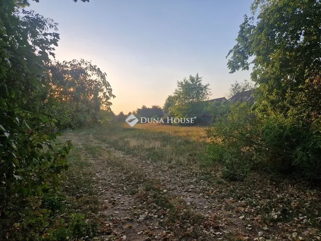 Eladó telek Budapest XVIII. kerület, Erzsébettelep 2015 nm