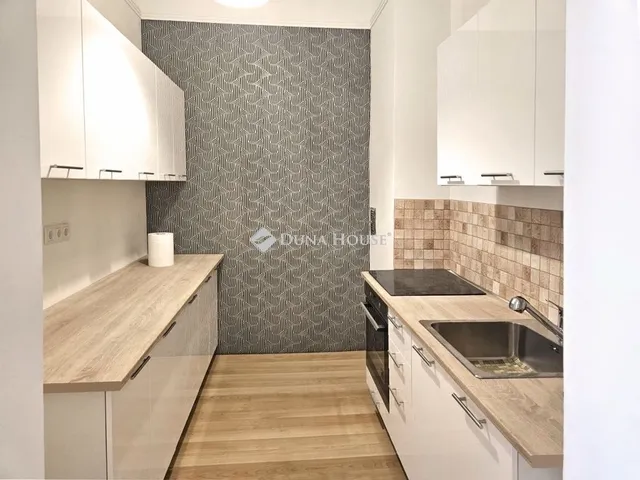 Eladó lakás Budapest VII. kerület 70 nm