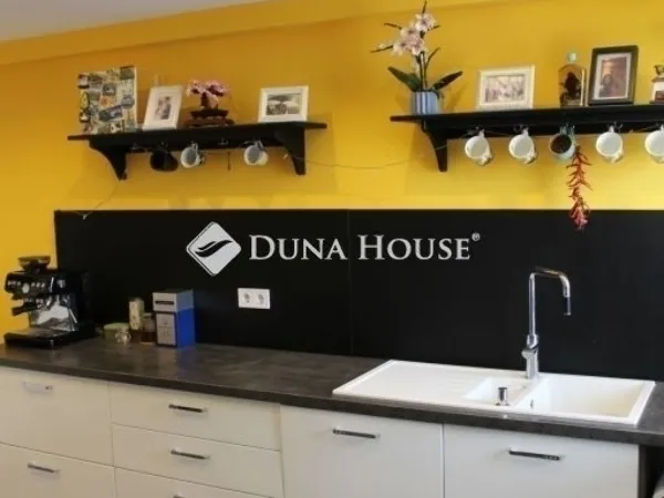 Eladó lakás Budapest VIII. kerület 70 nm